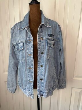 Kendall & Kylie Light Wash Denim Jacket with 'GOOD TIMES' Embroidery, Large